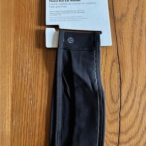 Lululemon Black Fleece Run Ear Warmer